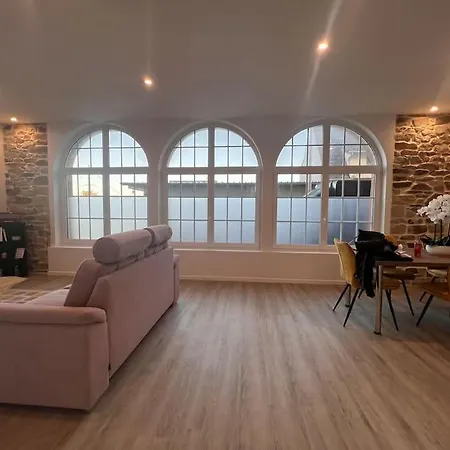 Sejour Au Bord De La *