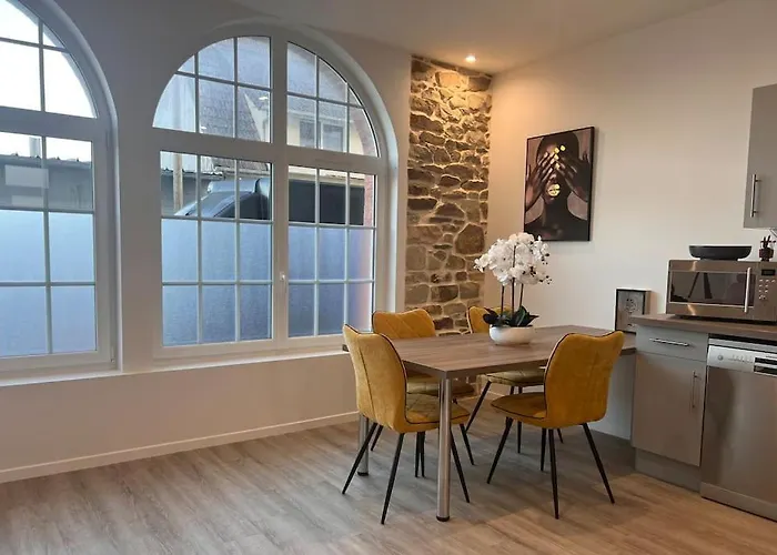 Sejour Au Bord De La *